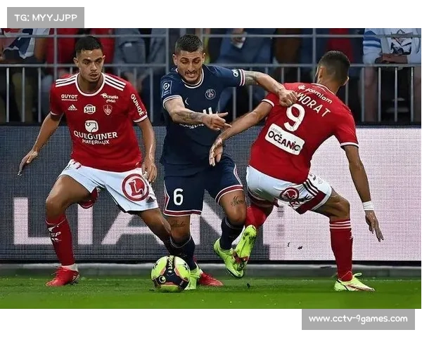 巴黎对里昂控球率仅28%，高效反击成制胜法宝